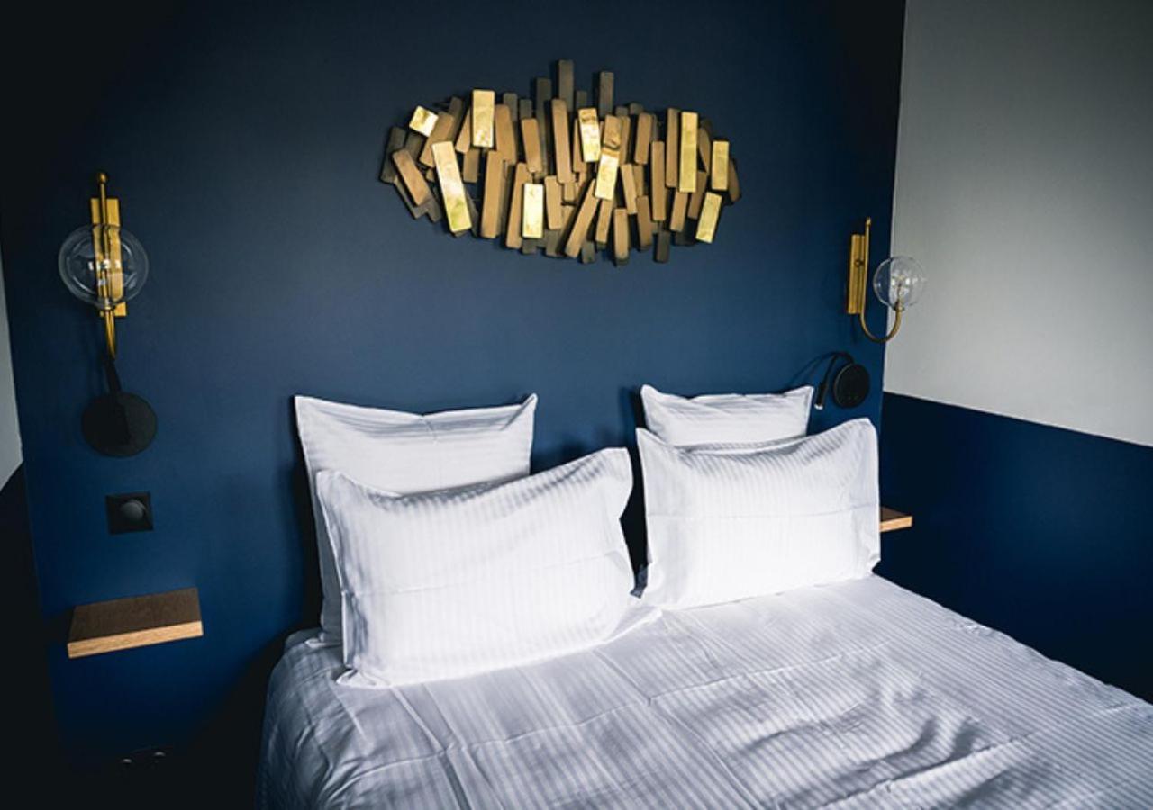 Hotel Saintchristophe Houdan Esterno foto