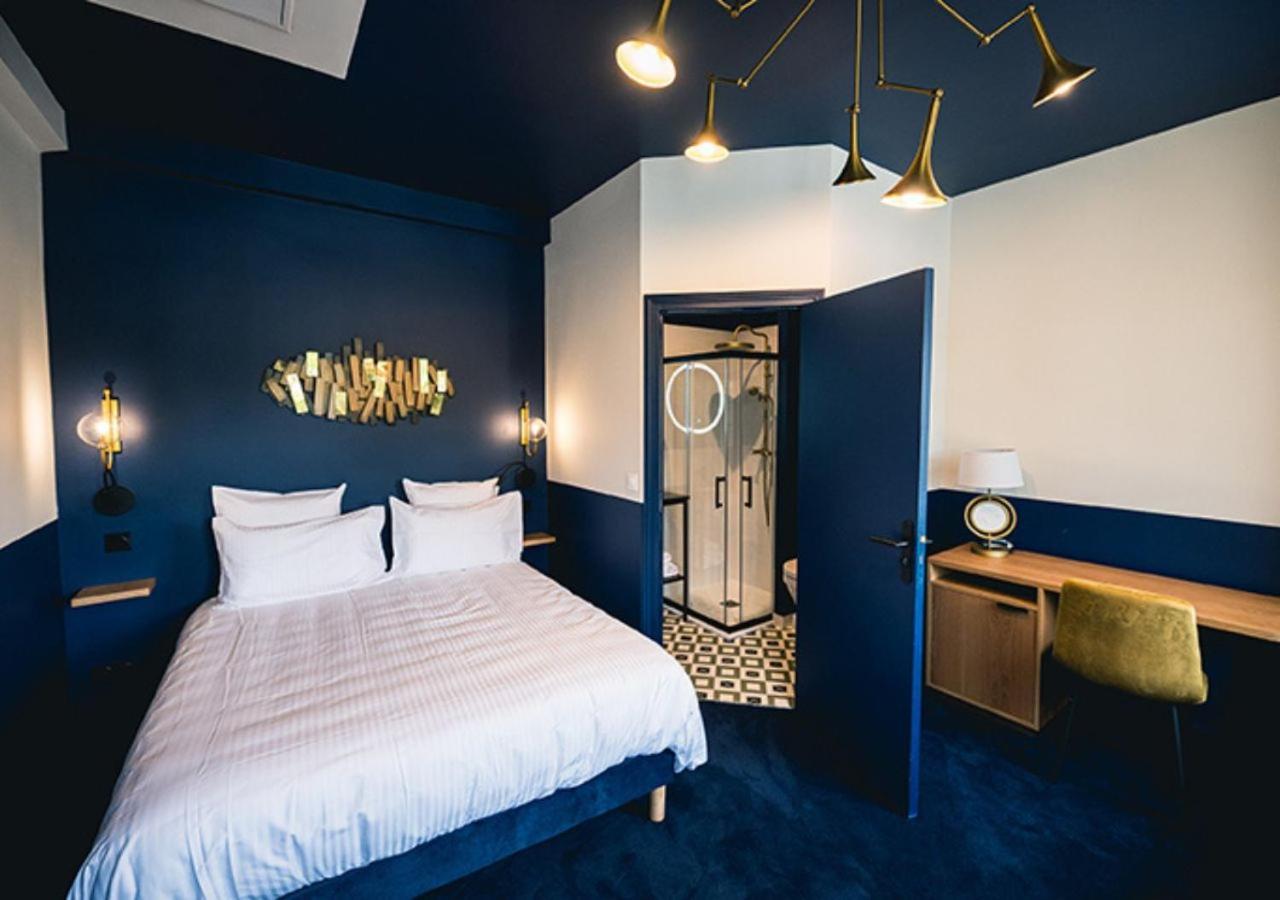 Hotel Saintchristophe Houdan Esterno foto