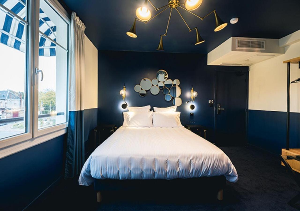 Hotel Saintchristophe Houdan Esterno foto