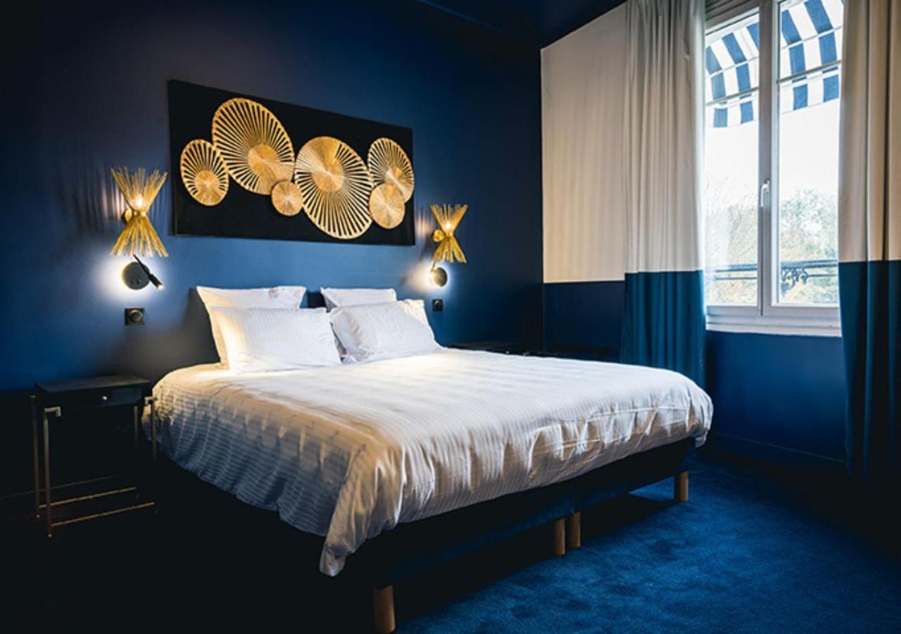 Hotel Saintchristophe Houdan Esterno foto